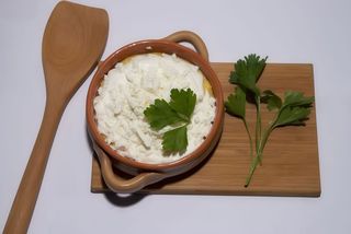 Mamaliga cu branza si smantana