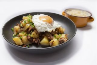 Tigaie tiroleza cu Pui