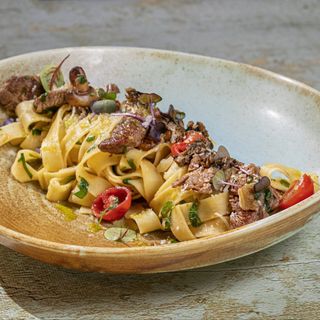 Tagliatelle cu mușchi de vită