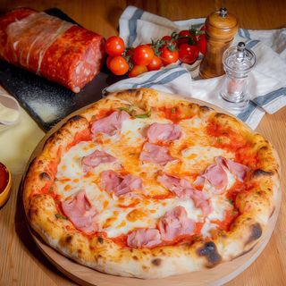 Pizza Quattro Carne (580g)