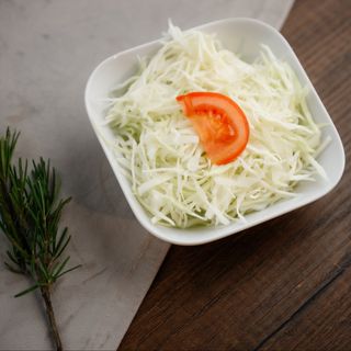 Salată de varză albă