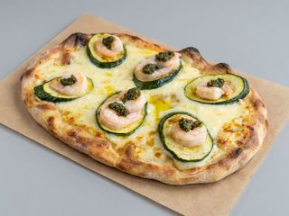 Pinsa Zucchini e gamberetti