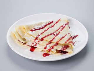 Clătite cu dulceață sau gem