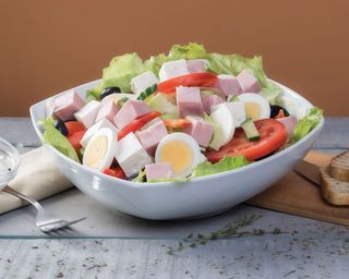 Salată Bulgărească