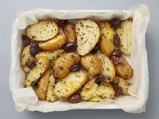 Cartofi zdrobiți cu măsline