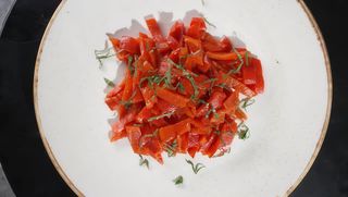 Ardei copt cu mentă proaspătă