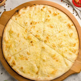 FOCACCIA CU PARMEZAN