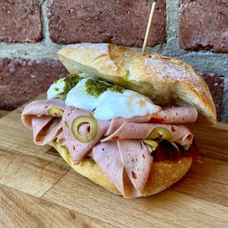 PANINO MORTADELLA