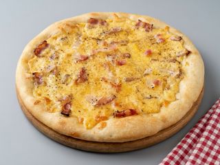 Pizza Carbonara