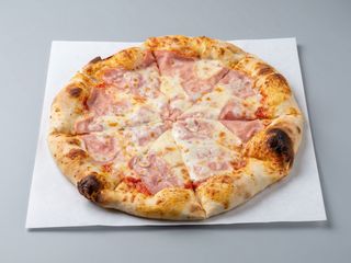 Pizza Prosciutto Ø 32cm