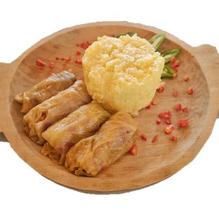 Sarmale de post cu mămăliguță