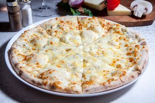 Pizza Quattro Formaggi