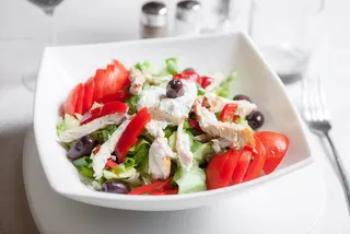 Salată cu pui