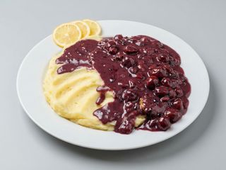 Piept de pui in sos de visine