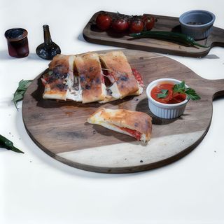 Baghete cu chorizo, mozzarella şi gorgonzola