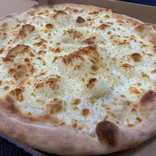 Foccacia cu parmezan si usturoi