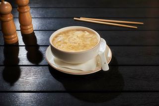 Supă de pui cu porumb