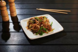 Tăieței de orez cu vita