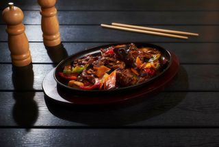 Vită la plită cu legume