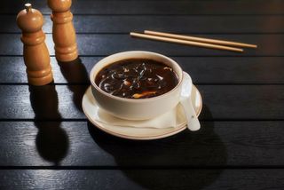 Supă de pui cu alge de mare