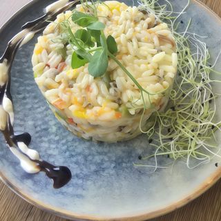 Orez sălbatic cu legume