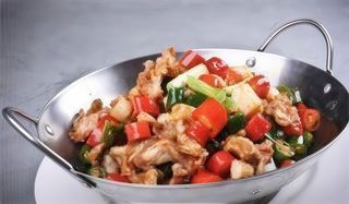 Pui de balta cu sos de stridii