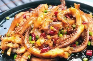 Calamari la plită
