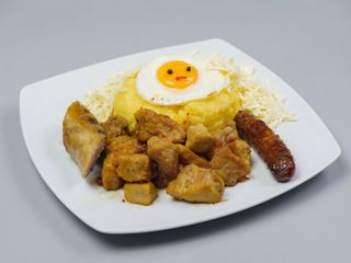 Tochitura moldoveneasca