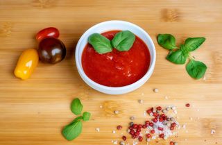 Sos de rosii dulce
