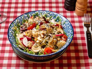 Salată Gourmet Vegana