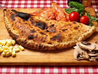 Pizza Calzone Spianata