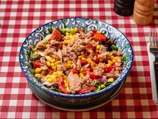 Salată Gourmet cu ton