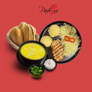 Ciorbă de burtă + Cotlet de porc cu piure de cartofi+salată de varză