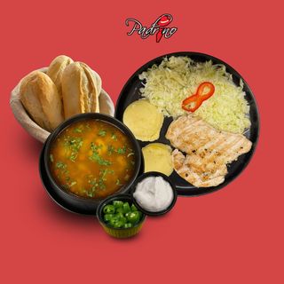 Ciorbă de legume+ Piept de pui la grătar cu piure de cartofi+salată de varză