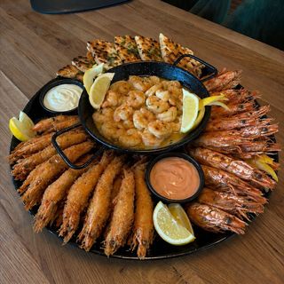 Platou Trio de creveți - 2100 g (6 persoane)