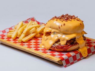 Lava Cheeseburger 400/150g