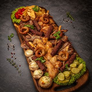 Platou Mixgrill Extra -3000g (8 persoane)