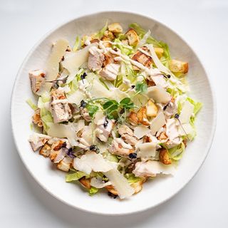 Salata Caesar