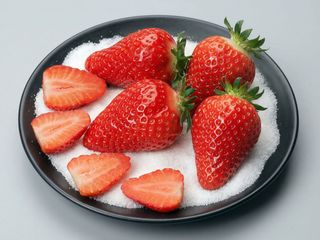 Capsuni Import 250gr