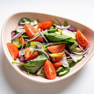 Salată asortată