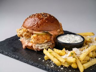 Meniu Crispy Burger NEPICANT
