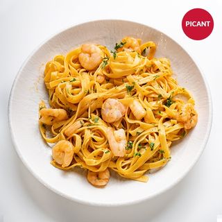 Tagliatelle cu Creveti