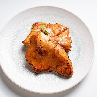 Piept de curcan tras in unt