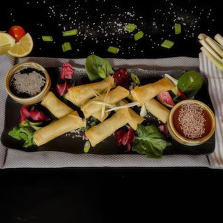 PACHETELE DE PRIMAVARA