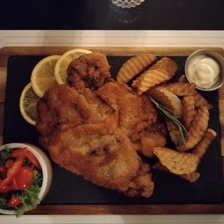 Snitel din ceafa de vita Angus