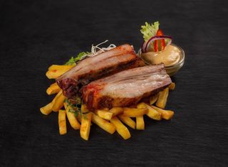 BBQ sertésoldalas/Coaste BBQ