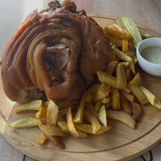 Ciolan XXL cu șoric fraged