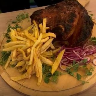 Ciolan XXL cu șoric crocant