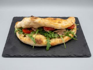 Focaccia Tonno
