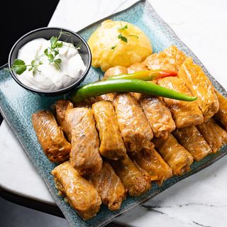 Platou Sarmale Moldoveneşti